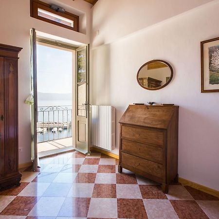 Le Camerine Apartment Water Front Toscolano Maderno Exterior photo