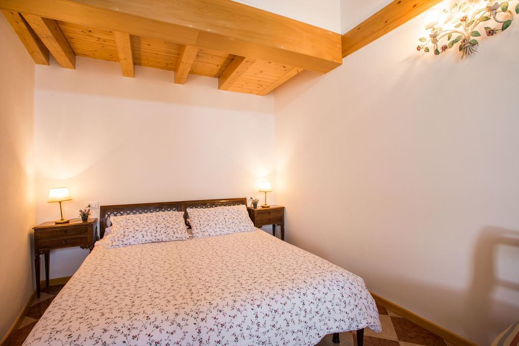 Le Camerine Apartment Water Front Toscolano Maderno Exterior photo