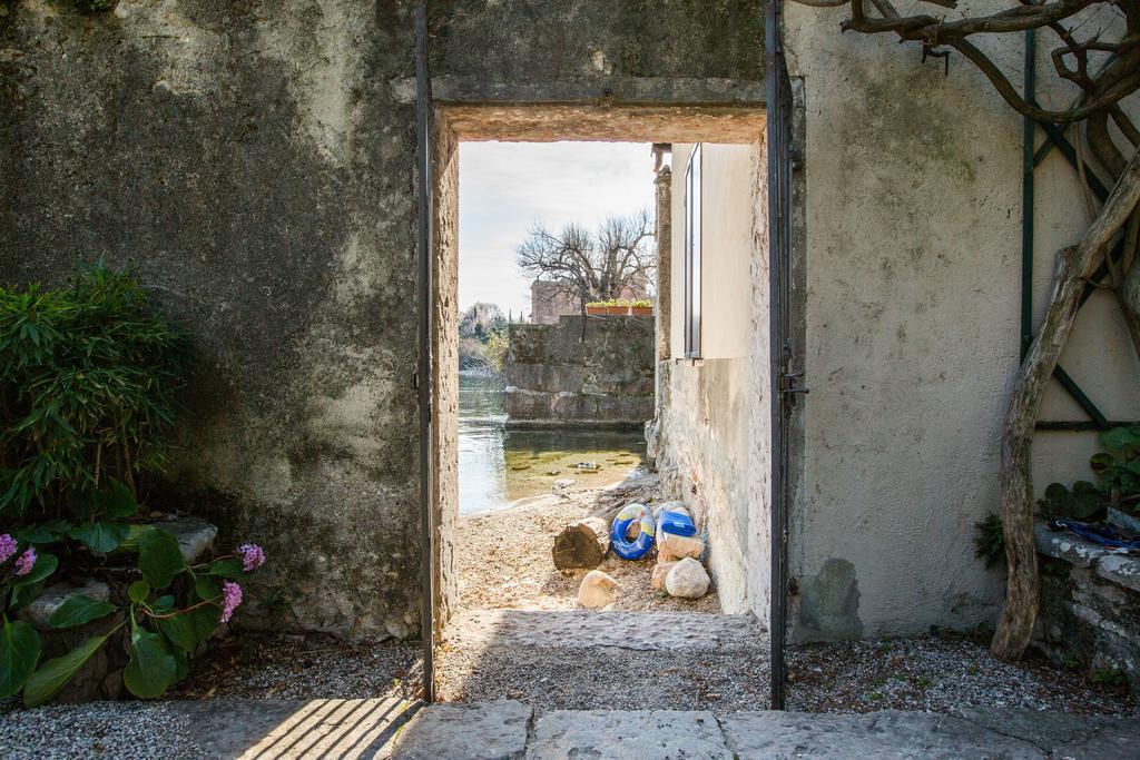 Le Camerine Apartment Water Front Toscolano Maderno Exterior photo